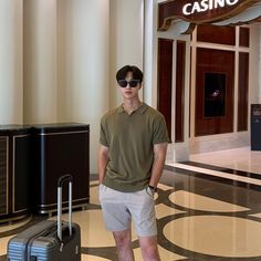 Asian Style Fashion Men, Man Outfit Ideas Summer, Singapore Men Outfit, Guy Fits Casual Summer, Classy Outfits Men Summer, Ootd Boy Casual, Summer Men Outfit Aesthetic, Summer Outfit Aesthetic Men, Classy Casual Men Outfits