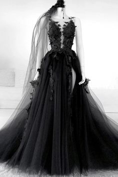 Black Tulle Wedding Dress, Black Wedding Gowns, Prom Dress Black, Backless Bridal Gowns, Backless Evening Dress, Prom Dresses Modest, Black Tulle, Black Wedding Dresses