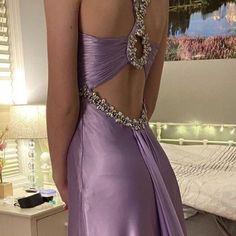 Aphrodite Inspired Dress, Prom Dress Inspiration Sparkle, Indian Prom Dress, Designer Dresses Runway, 2k24 Prom, Sparkly Mermaid Prom Dress, Prom Aesthetic, Prom Evening Dresses, Prom Dress Long