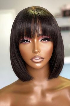 YGwigs' latest offering, no glue wigs with a lace front and bangs, were comparable in appearance to lace wigs but took as little as 10 seconds to put on, making them the best beginner wigs. Products Details Hair No. PB43 Hair Type 100% Virgin Human Hair Hair Color Natural Black Hair Density 200% Density Cap Size Medium（22.5''), others can be customized; please note in the order YG No Glue Lace Top Wigs： Do not require installation skills & Do not use any glue Put on in 10 seconds & Friendly to b Kort Bob, Straight Bob Hairstyles, Wig Styling, Corte Bob, Short Human Hair Wigs, Short Straight Hair, Wig With Bangs