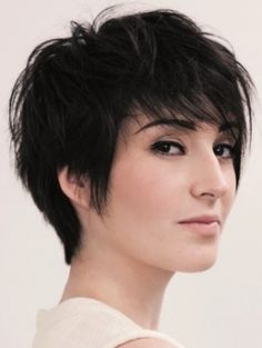 Like this a lot Messy Pixie Haircut, Short Shaggy Haircuts, Shaggy Short Hair, Oval Face Haircuts, Long Face Hairstyles, Choppy Hair, Trendy Short Haircuts, Short Choppy Hair