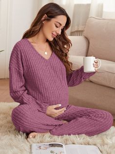 Mauve Purple Casual  Long Sleeve Cotton Plain Pant Sets  Slight Stretch  Maternity Maternity Homewear, Pregnant Pajamas, Indian Traditional Paintings, Maternity Street Style, Maternity Pajamas, Maternity Sleepwear, Plain Pants, Mauve Purple