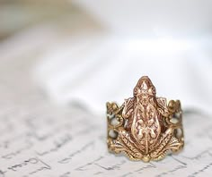 Baby Frog  Antiqued Brass Ring by crushjewels on Etsy, $14.00 Frog Ring, Frog Jewelry, Baby Frog, Brass Ring, Pretty Rings, Fantasy Jewelry, Delicate Rings, Dream Jewelry, Pretty Jewellery