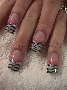 Zebra French Mani Zebra Stripe Nails, Zebra Nail Designs, Zebra Nail Art, Do It Yourself Nails, Gel Nails Long, Zebra Print Nails, Zebra Nails, Nails Tips, Young Nails