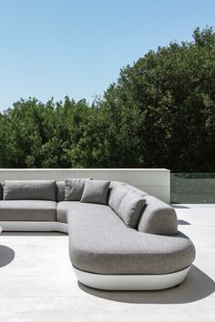 Click Here to know more about GANSK unique Solutions for Outdoor Sofa, combining fiberglass with the most durable finishes and materials in a wide range of options.