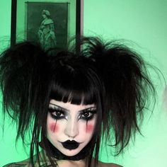 Killer Clown Hairstyles, Hot Clown Makeup Male, Red Black Clown Makeup, Creepy Cute Clown Makeup, Demon Clown Makeup, Scary Girl Clown Makeup, Goth Clown Aesthetic, Santana Barela