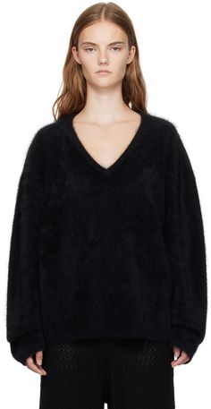 450 g brushed knit organic cashmere sweater. · Rib knit V-neck, hem, and cuffs · Dropped shoulders Supplier color: Black brushed Lisa Yang, Black Sweater, Cashmere Sweater, Knitwear Women, Cashmere Sweaters, Black Sweaters, Drop Shoulder, Rib Knit, Apparel Accessories