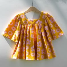 Outfit Retro, Kids Frocks Design, Kids Fashion Dress, Kids Designer Dresses, Pink Retro, Kids Frocks