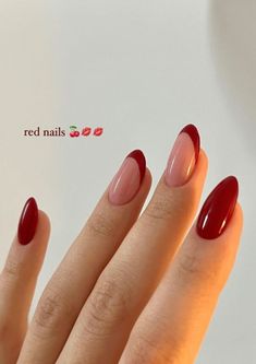 💋Pronta para arrasar nas tendências de unhas? ✨ Nossa apostila tem as melhores técnicas para você! 👉 Compre agora no link da bio! #NailDesignGuru #ApostilasNail Red Minimal Nails, Red Nails Ideas Almond, Hello Nails, Subtle Nails, Simple Gel Nails, Casual Nails, Her Nails, Blush Nails, Red Nail