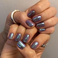 3 Colour Nails, Extra Short Gel Nails, Cool Chrome Nails, Blue Chrome Nails Short, Chrime Nails, Round Fake Nails, Nails Extra Short, Nails Kits, Short Squoval