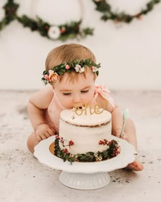 First Birthday Pictures, Smash Cake Photoshoot, Girl 1st Birthday