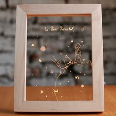 Laser Engraved Ideas, Deco Originale, Little Prince, Diy Crafts Hacks, The Little Prince, Crafts Hacks, Night Lights, Led Night Light, Resin Diy