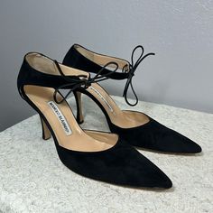 Vintage 90s Manolo Blahnik Suede Ankle Ties Heels Color: Black Made In Italy Size Eu 38 Us 7.5 - Runs Notoriously Small Ankle Ties Detail Lightly Worn - Excellent Condition Flaw: One Heel Needs To Be Reheeled. Heel Height: 3.75” Ankle Tie Heels, Shoes Manolo Blahnik, Manolo Blahnik Black, Blahnik Shoes, Manolo Blahnik Shoes, Manolo Blahnik, Shoes Women Heels, Vintage 90s, Heel Height