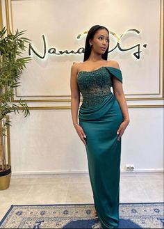 Dinner Dress Classy Elegant, Nigerian Bridesmaid Dresses, Dresses Classy Elegant, Classy Wedding Guest Dresses, African Bridesmaids, Latest Bridesmaid Dresses, African Bridesmaid Dresses, Dinner Gowns, Classy Short Dresses