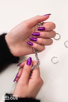 Gelous Purple Mirror Chrome Powder - photographed on model Purple Mirror, Nail Inspo