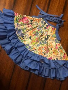 Girl Frock Design, Baby Dress Embroidery, Baby Dress Diy, Girl Frock, Frocks Design, Kids Frocks Design