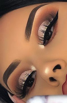 Cute Natural Glam Makeup Looks, Glam Glitter Makeup Looks, Dark Makeup Looks For Prom, Bridal Makeup Heavy, Good And Black Makeup, Makeup That Goes With Lilac Dress, Makeup Ideas For A Quinceanera, 21st Bday Makeup Looks, Eye Looks For Black Dress