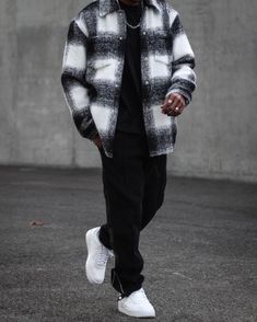 Fashion With Scarf, Shirt For Men Casual, Guys Fashion Casual, Mens Winter Fashion Outfits, Black Men Fashion Casual, Drip Outfit Men, Trendy Boy Outfits