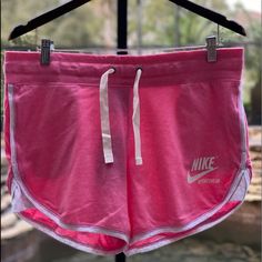 Nike Nsw Gym Vintage Shorts Large Pink Nike Casual Athletic Shorts For Summer, Casual Nike Athletic Shorts For Summer, Nike Short Leg Bottoms For Summer, Nike Cotton Shorts For Summer, Nike Cotton Athletic Shorts For Spring, Nike Shorts For Summer Loungewear, Nike Summer Cotton Bottoms, Nike Pink Short Leg Bottoms, Nike Casual Pink Bottoms