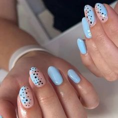 33 Ways Baby Blue Nails Will Make Your Manicure Next Level Ongles Baby Blue, Nails Baby Blue, Blue Christmas Nails, Blue Chrome Nails, Baby Blue Nails, October Nails, Christmas Nails Easy, Girly Acrylic Nails, Nails Prom