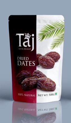 dried dates in pouch on reflective surface with palm tree behind it, 3d rendering image