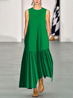 Casual Green A-line Midi Dress, Green A-line Midi Dress, Dark Green Knee-length Summer Dress, Chic Dark Green Midi Dress For Summer, Non-stretch Green Maxi Dress, Green Maxi Dress Regular Fit, Green A-line Solid Color Midi Dress, Summer Green Shift Maxi Dress, Green Sleeveless Solid Color Dress