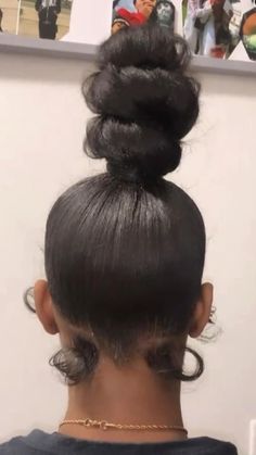 Weave Top Knot Bun, Top Knot Bun Braiding Hair, Top Not Bun Hairstyles For Black Women, Fake Ponytail Hairstyles For Black Hair, Slick Top Knot Bun, Top Knot Bun With Swoop, Top Braided Ponytail, Slick Back Knot Bun, Knot Bun Hairstyles For Black Women