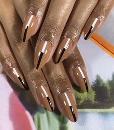 Simple Nails Black Women, Almond Nails Black Women, Nude Nails Black Women, Nails Black Women, Shiny Nails Designs, Color Block Nails, Miami Nights, Gel Toe Nails, 2024 Nails