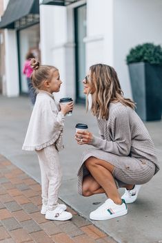 Time Management Tips For Moms, Mommy Daughter Outfits, Tips For Moms, Cella Jane, Time Management Tips