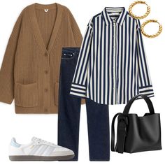 Beige And Jeans Outfit, Cardigan Blazer Outfit, How To Style Jewelry Outfits, Beige Jeans Outfit Winter, Brunch Outfit Ideas Winter, Smart Casual Work Outfit Women, Smart Casual Women, Work Outfits Women Summer, Outing Outfit