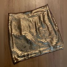 Nwt! Hm, Gold Sequin Mini Skirt, Us Women’s Size 10 Great Sequin Skirt! Perfect For Holiday Parties Or Just Fun! Runs Small In My Opinion And Does Not Stretch. Measures Approx. 17 Inches In Length, 15 Inches In Width At Waist. All Items From My Own (Or My Husband’s) Closet! Pet-Free & Smoke-Free Home! Same Day Or Next-Day Shipping! Feel Free To Ask Questions Below! No Off-Poshmark Requests Please. Gold Sequin Mini Skirt, H&m Mini Skirt For Night Out With Lining, H&m Fitted Party Mini Skirt, H&m Party Skirt With Lining, H&m Lined Skirt For Party, H&m Lined Party Skirt, H&m Party Lined Skirt, Chic H&m Mini Skirt For Party, H&m Lined Skirt For Night Out