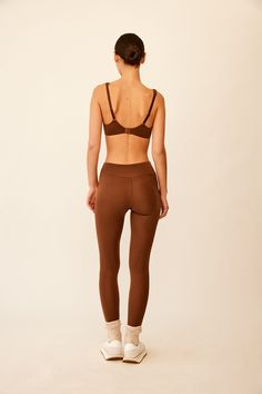 Prepare for your new favorite pair of leggings. From pilates, to hot yoga, to your daily athleisure fit, our Everyday Leggings are the ultimate supportive legging. Made from our plant-based Microtencel and Elastane fabric, it supports you, while feeling like a second-skin and sculpts and smooths you like no other. The high-waist legging elongates to your ankle to pair perfectly with your favorite pair of sneakers or slides. Smoothing Feels like your a second-skin Anti-irritation & great for sens Bra Hooks, Everyday Leggings, Ultimate Workout, Adjustable Bra, Workout Fits, Everyday Bra, Performance Wear, Body Sculpting, Elastane Fabric