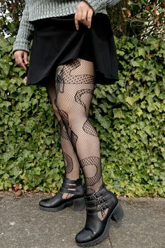 Snake Net Tights – Sock Dreams Spooky Summer, Fashion Queen, Leg Avenue, Drip Dry, Style Gift