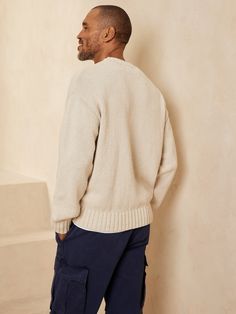 Crafted from organic cotton and luxurious linen, this soft and cozy sweater is cut for an oversized fit, with a distinctive dropped shoulder seam so even the longest days are spent in comfort and style.  OVERSIZED FIT: Relaxed, boxy fit with a droppe Linen Sweater, Luxury Linen, Cozy Sweaters, Cotton Linen, Oversized Fits, Men Sweater, Organic Cotton