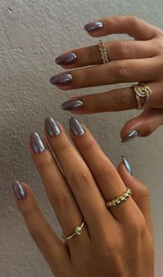 Chrome Coloured Nails, Chrome Nails For Dark Skin, 2024 Chrome Nails, Jelly Chrome Nails, Dark Chrome Nails, Chrome Short Nails, Short Chrome Nails, Chrome Nail Art Designs, Chrome Fashion