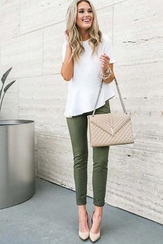 Casual Work Outfit Ideas picture 3 Fashionable Work Outfits, Corporate Girly, Work Outfits Frauen, Work Outfit Office, Fashionable Work Outfit, Spring Work, Spring Work Outfits, Summer Work, Summer Work Outfits