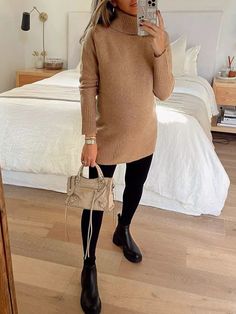 Winter Maternity Outfits With Boots, Chelsea Boots Outfit Maternity, Shein Maternity Outfits Winter, Fall And Winter Maternity Outfits Work, Snow Maternity Outfits, New Year’s Eve Pregnancy Outfit, 2022 Maternity Outfits, Layered Maternity Outfits, Maternity Brunch Outfit Winter