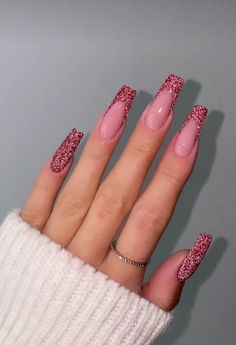 Cool Tone Acrylic Nails, January Nails Ideas 2023, Valentines Nails 2023, Red Valentines Day Nails Acrylic, Sugar Glitter Nails, Nagellack Trends, Pink Glitter Nails, Nails Polish, Long Square Acrylic Nails