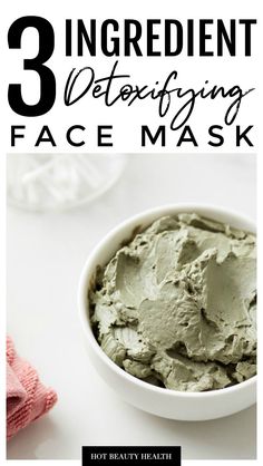 Bentonite Clay Face Mask, Bentonite Clay Mask, Hair Detox, Diy Kosmetik, Mask Ideas, Face Mask Recipe, Clay Face Mask