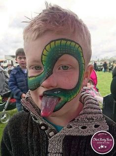 Snake Face Paint, Snake Face, Animal Face Paintings, Face Painting For Boys, Halloweenský Makeup, Face Painting Easy, Kids Face Paint, Family Fun Day, Body Suit Tattoo