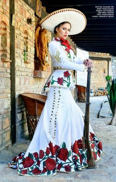 Mariachi Suit For Women, Ranchera Dresses, Mariachi Clothes, Charro Dresses For Women, Mexican Fashion Traditional, Charro Outfits For Women, Female Mariachi, Mariachi Outfit