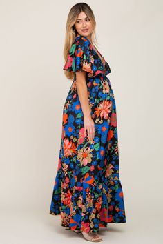 Details A floral maternity maxi dress with short flounce sleeves, a deep v-neckline, elastic under the bust, and a gathered bottom tier. Content + Care 100% PolyesterHand Wash Cold, No Bleach, Hang Dry, Color SeparateImport Size + Fit Length: 57.5"Measured From: SmallProduct Code: 80844Model Stats: Height: 5'8"Bust: 34"Hips: 35"Wearing Size: Small Short Maxi Dress, Maternity Maxi Dress, Maternity Maxi, Pregnancy Maxi Dress, Flounce Sleeve, Maternity Clothes, Black Floral, Blush Pink, Bleach