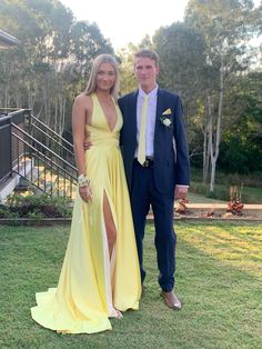 #yellow #yellowdress #dress #formaldress #prom #promdresses Light Yellow Prom Dress, Yellow Formal Dress, Deb Dresses, Floor Length Prom Dresses, Pretty Prom Dresses, Formal Party Dress