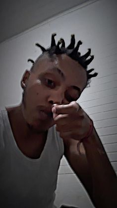 dreads Dread Heads Wallpaper, Dread Head Mirror Pic, I <3 Dreadheads Pfp, Pinterest Dreadhead, Short Dreads, Dread Heads