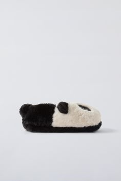 PANDA BEAR SLIPPERS Polar Bear Slippers, Black Teddybear Slippers, Cute Slippers Fluffy For Kids, Cute Slippers Panda, Cute Slippers Fluffy Animals, Fun Slippers, Bear Slippers, Cardigan Sweater Vest, Sheepskin Slippers