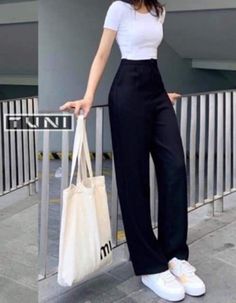 Simple Trouser Outfit, Ootd Ideas Simple, Slacks Outfit, Smart Casual Women Outfits, Everyday Casual Outfits, Fashion Top Outfits