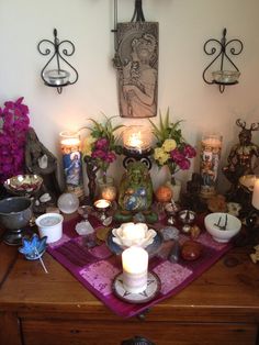 Sacred Space Altar, Spiritual Altar, Altar Ideas, Meditation Altar, Witches Altar, Wiccan Altar, Pagan Altar, Wicca Witchcraft, Home Altar