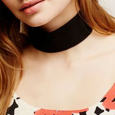 A Perfectly Simple, Yet Sexy Style Is Effortless In This Wide Black Velvet Choker. Perfect Choker For Any Women’s Jewelry Collections. Material: Velvet, Alloy Length: Approx. 30cm + 7cm, 11.81″ + 2.75″ Adjustable Width: Approx. 5cm, 1.96″ Trendy Black Choker For Night Out, Chic Summer Party Choker, Chic Black Party Choker, Summer Party Choker, Black Edgy Choker For Party, Edgy Black Choker For Party, Choker Silver, Black Velvet Choker, S Jewelry