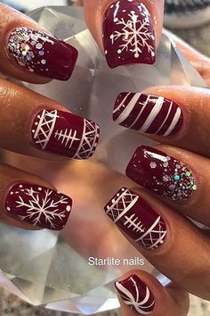 Holiday Nails 2022, Holiday Party Nails, Fingernail Ideas, Nails Holiday, Ugly Holiday Sweater, Fingernail Designs, Ombre Nails Glitter, Amazing Nails, Fancy Nails Designs