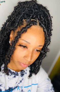 Colored Hair Roots, Faux Locs Hairstyles, Twist Braid Hairstyles, Box Braids Styling, Girls Hairstyles Braids, Girls Braids, African Braids Hairstyles